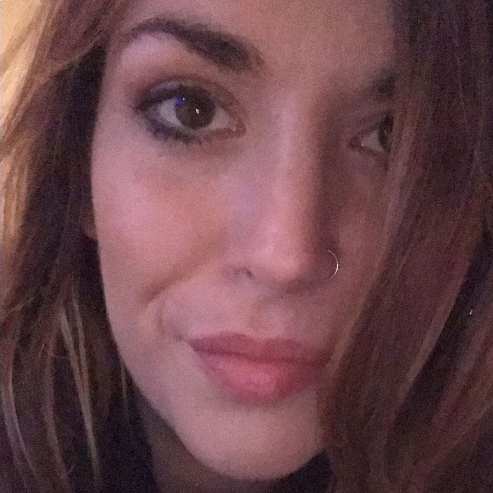 Meet your Posher, Jen